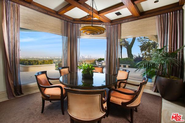 Dining room, Interior, Pendant Lights, Recessed Lighting, Wooden Beams
