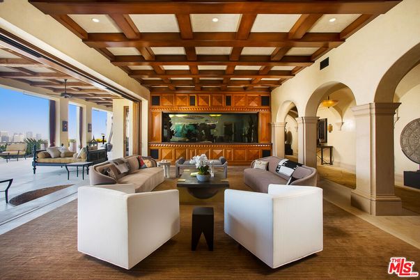 Interior, Living room, Recessed Lighting, Wooden Beams, Wood Texture Flooring
