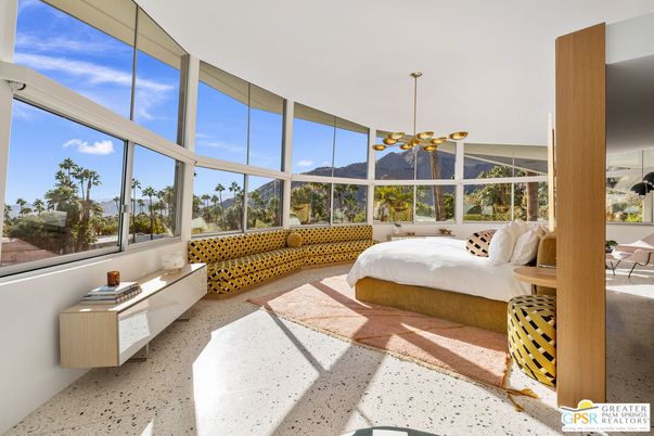 Bedroom, Interior, Pendant Lights, Sun Room