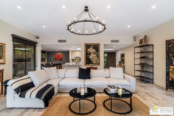Chandelier, Dining room, Interior, Living room, Recessed Lighting, Wood Texture Flooring