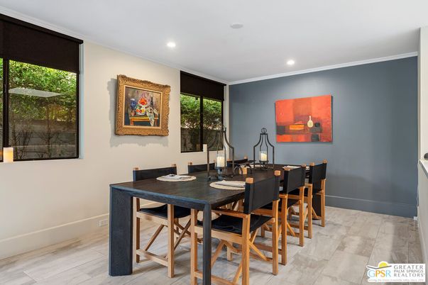 Dining room, Interior, Recessed Lighting