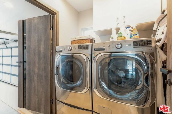Interior, Utility Closets, Washer