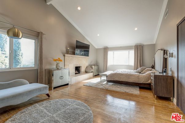 Bedroom, Fireplace, Interior, Recessed Lighting, Wood Texture Flooring