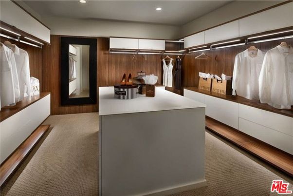 Interior, Recessed Lighting, Walk-in Closets