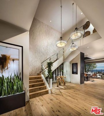 Interior, Pendant Lights, Recessed Lighting, Water, Wood Texture Flooring