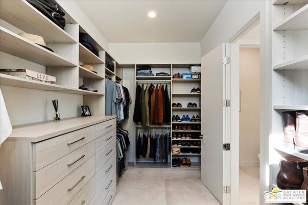 Interior, Recessed Lighting, Walk-in Closets