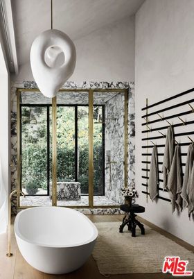 Bathroom, Free Standing Baths, Interior