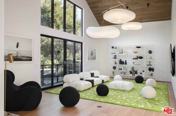 Interior, Living room, Pendant Lights, Wooden Ceilings, Wood Texture Flooring