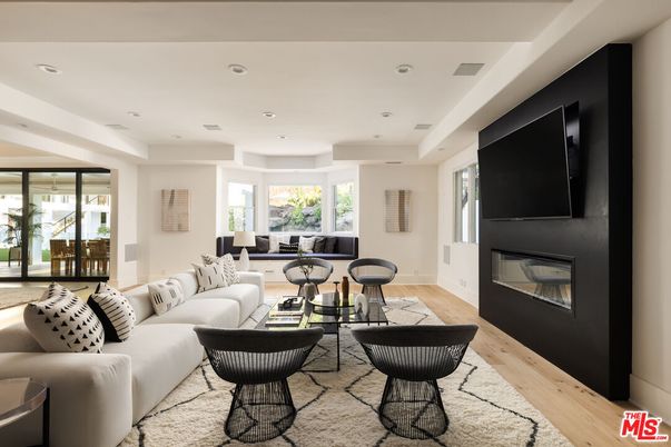 Fireplace, Interior, Living room, Recessed Lighting, Wood Texture Flooring