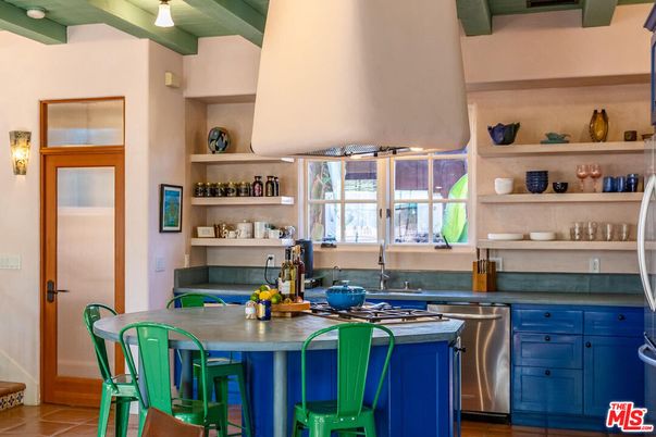 Dining room, Interior, Kitchen, Stainless Steel Appliances