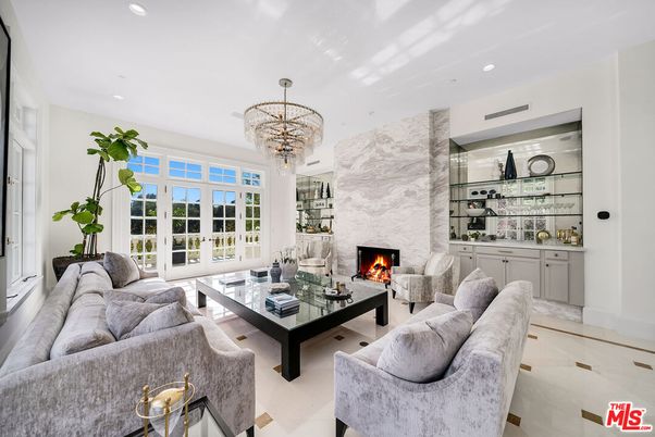 Chandelier, Fireplace, Interior, Living room, Recessed Lighting