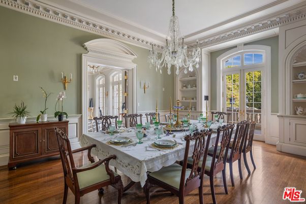 Chandelier, Dining room, Interior, Wood Texture Flooring