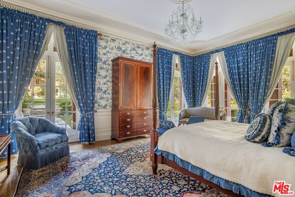 Bedroom, Chandelier, Interior, Wood Texture Flooring