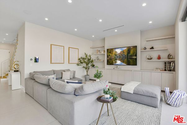 Interior, Living room, Recessed Lighting
