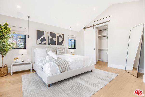 Bedroom, Interior, Pendant Lights, Recessed Lighting, Wood Texture Flooring