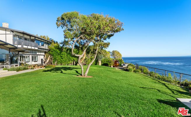 Backyard, Exterior, Water