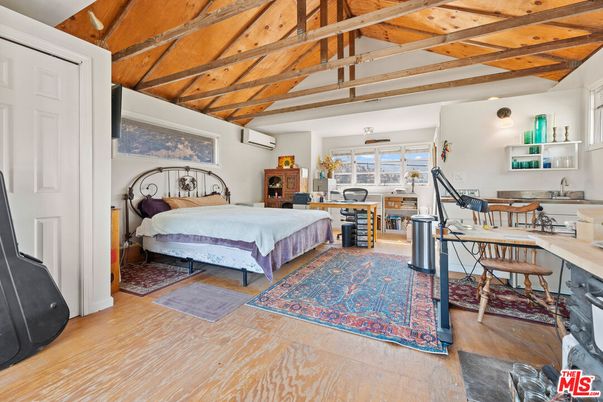 Bedroom, Home Office, Interior, Wooden Beams, Wooden Ceilings, Wood Texture Flooring