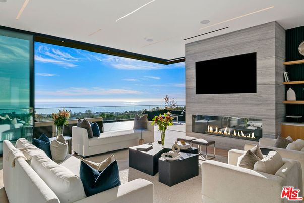 Fireplace, Interior, Living room, Recessed Lighting, Water