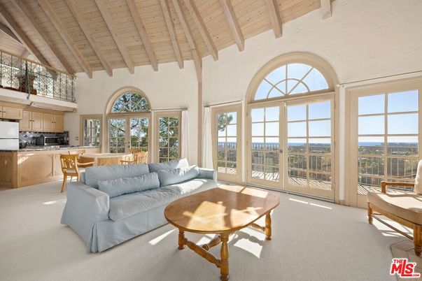 Dining room, Interior, Kitchen, Living room, Wooden Beams, Wooden Ceilings