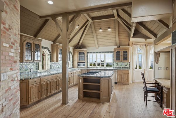 Interior, Kitchen, Recessed Lighting, Stone Walls, Tile Countertops, Wooden Beams, Wooden Ceilings, Wood Texture Flooring