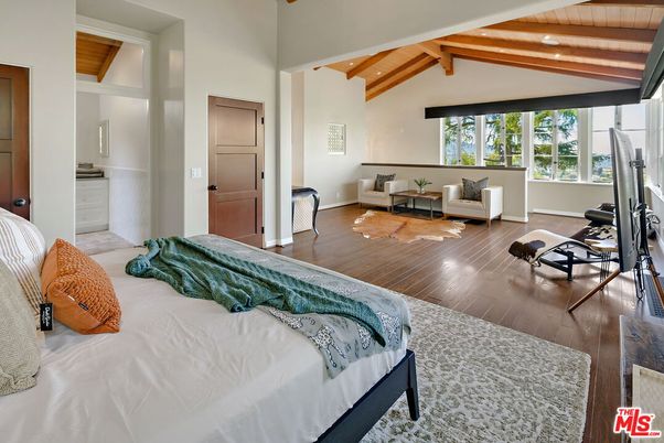 Bedroom, Interior, Recessed Lighting, Wooden Beams, Wooden Ceilings, Wood Texture Flooring
