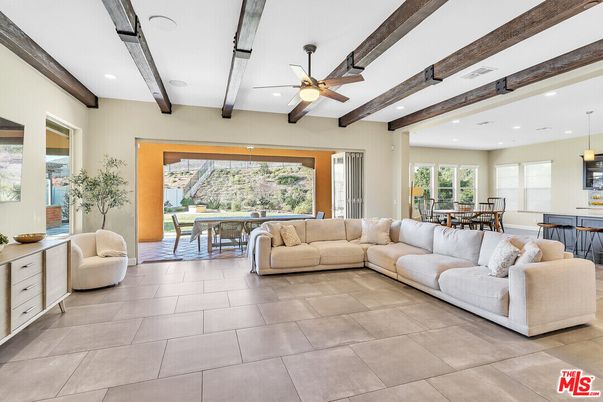 Dining room, Interior, Living room, Pendant Lights, Recessed Lighting, Wooden Beams