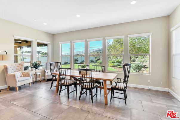 Dining room, Interior, Recessed Lighting, Water