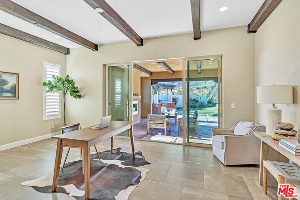 Dining room, Interior, Recessed Lighting, Wooden Beams