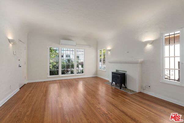 Empty room, Fireplace, Interior, Wood Texture Flooring