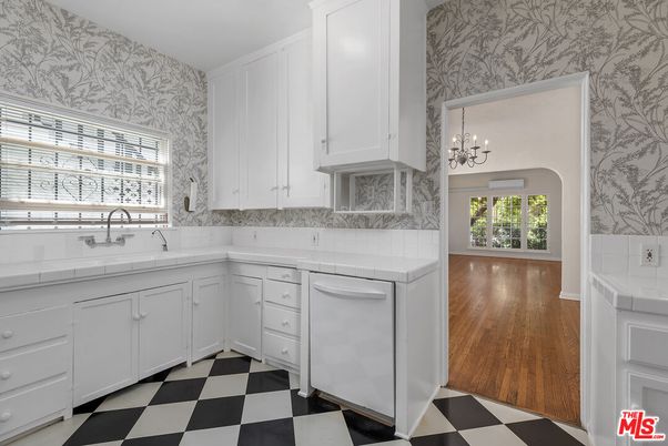Chandelier, Interior, Kitchen, Tile Countertops, Wood Texture Flooring