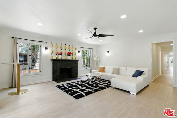 Fireplace, Interior, Living room, Recessed Lighting, Wood Texture Flooring