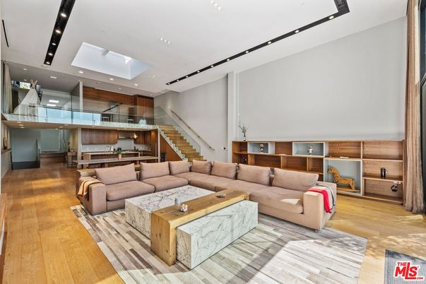 Interior, Kitchen, Living room, Recessed Lighting, Wood Texture Flooring