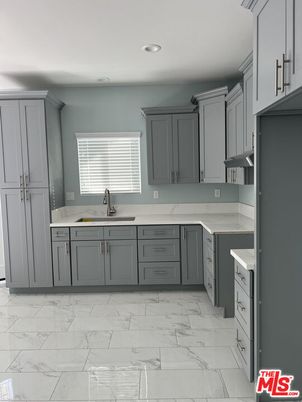 Interior, Kitchen, Marble, Recessed Lighting