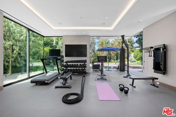 Fitness Equipment, Interior, Recessed Lighting