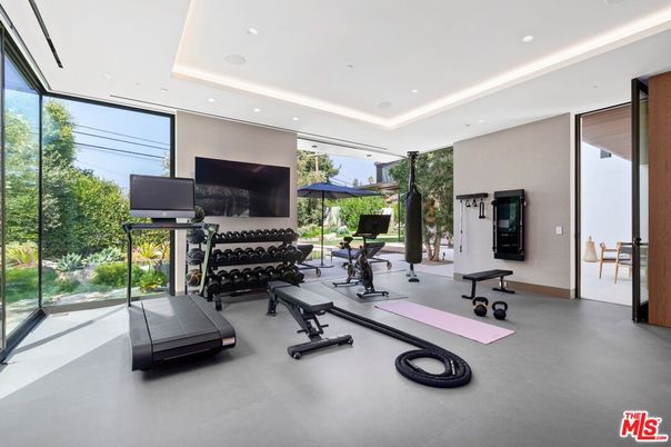 Fitness Equipment, Interior, Recessed Lighting