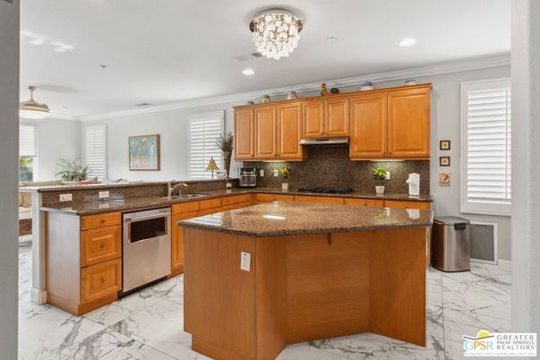 Chandelier, Interior, Kitchen, Marble, Recessed Lighting, Stainless Steel Appliances
