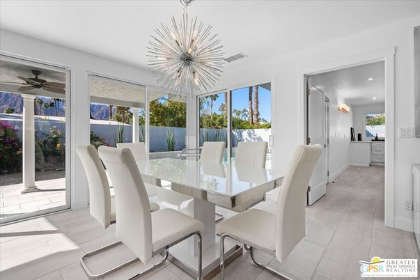 Dining room, Interior, Pendant Lights