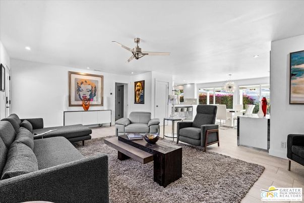 Dining room, Interior, Living room, Pendant Lights, Recessed Lighting, Wood Texture Flooring
