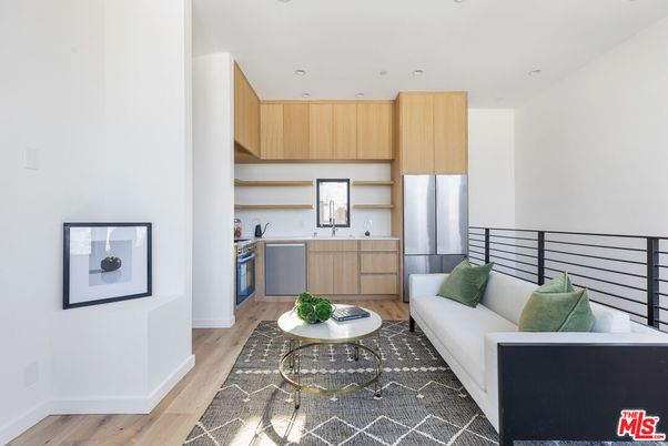 Interior, Kitchen, Living room, Recessed Lighting, Wood Texture Flooring