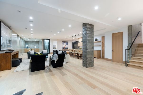 Dining room, Interior, Living room, Pendant Lights, Recessed Lighting, Wood Texture Flooring