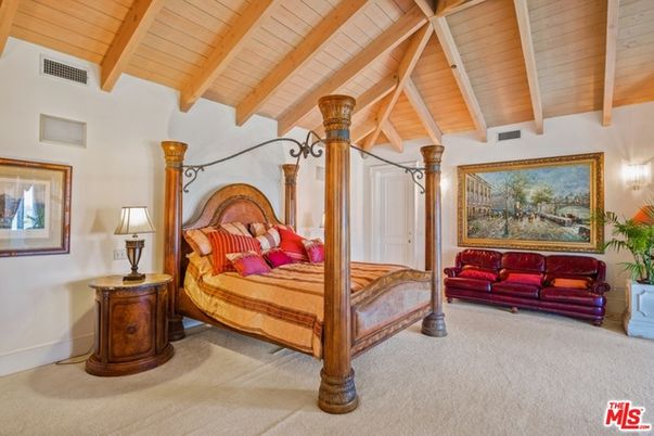Bedroom, Interior, Wooden Beams, Wooden Ceilings