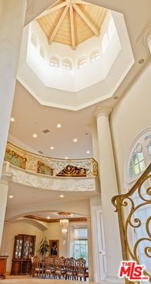 Chandelier, Interior, Recessed Lighting, Wooden Beams, Wooden Ceilings
