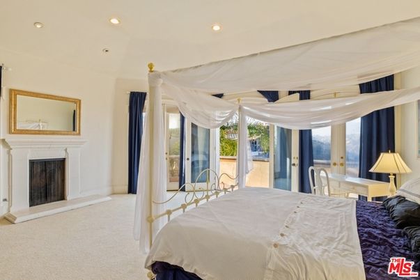 Bedroom, Fireplace, Interior, Recessed Lighting
