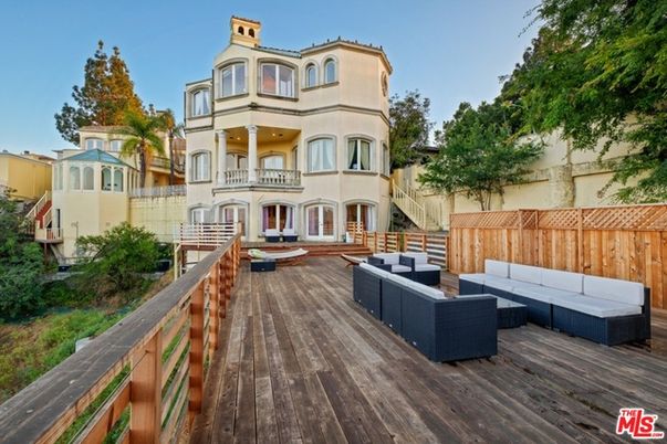Backyard, Exterior, Wood Texture Flooring
