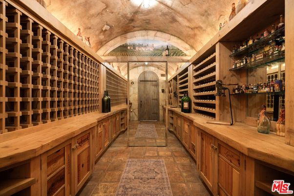 Interior, Wine Storage