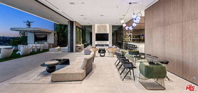 Dining room, Fireplace, Interior, Living room, Pendant Lights, Recessed Lighting