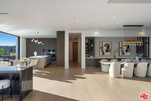 Dining room, Interior, Kitchen, Pendant Lights, Recessed Lighting, Wood Texture Flooring