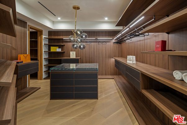 Interior, Pendant Lights, Recessed Lighting, Walk-in Closets, Wood Texture Flooring, Wooden Walls