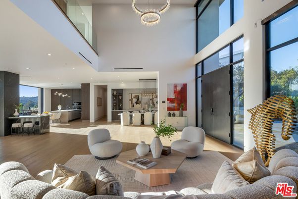 Dining room, Interior, Kitchen, Living room, Pendant Lights, Recessed Lighting, Stainless Steel Appliances, Wood Texture Flooring
