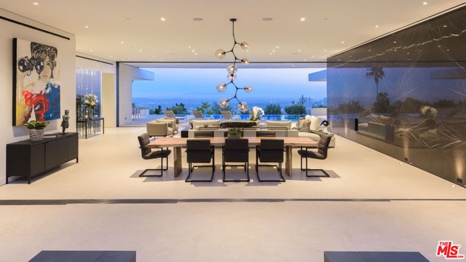 Dining room, Interior, Marble Walls, Pendant Lights, Recessed Lighting, Water